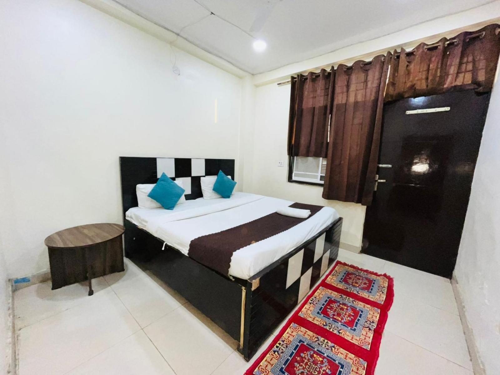 Mg Residency - Rohini Sec 17 अपार्टमेंट